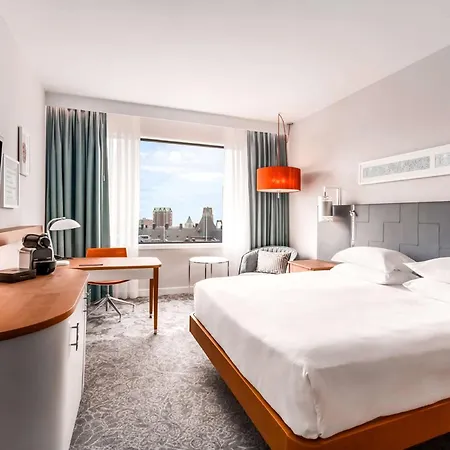 Отель Hilton 5*