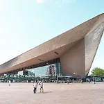호텔 힐튼 5*