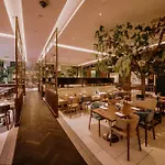 힐튼 호텔 5*