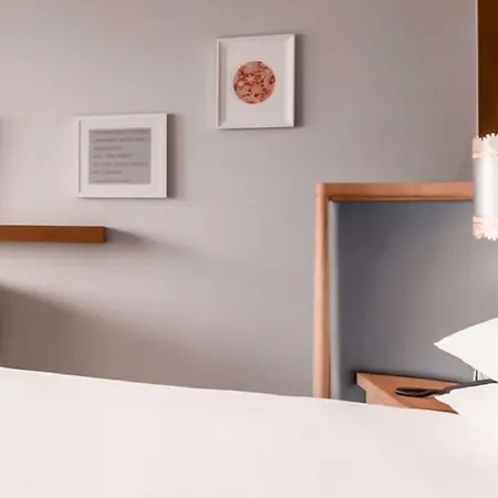 鹿特丹希尔顿酒店 5*