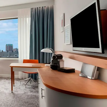Hilton 5*