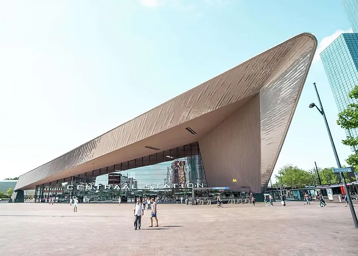 Отель Hilton 5*